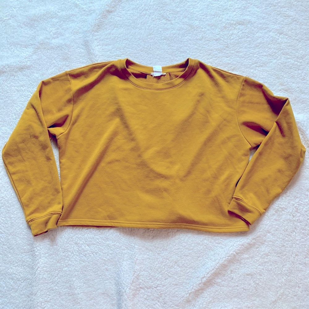 Mustard yellow cropped sweater